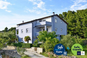 Отель Apartments Novotny  Раб